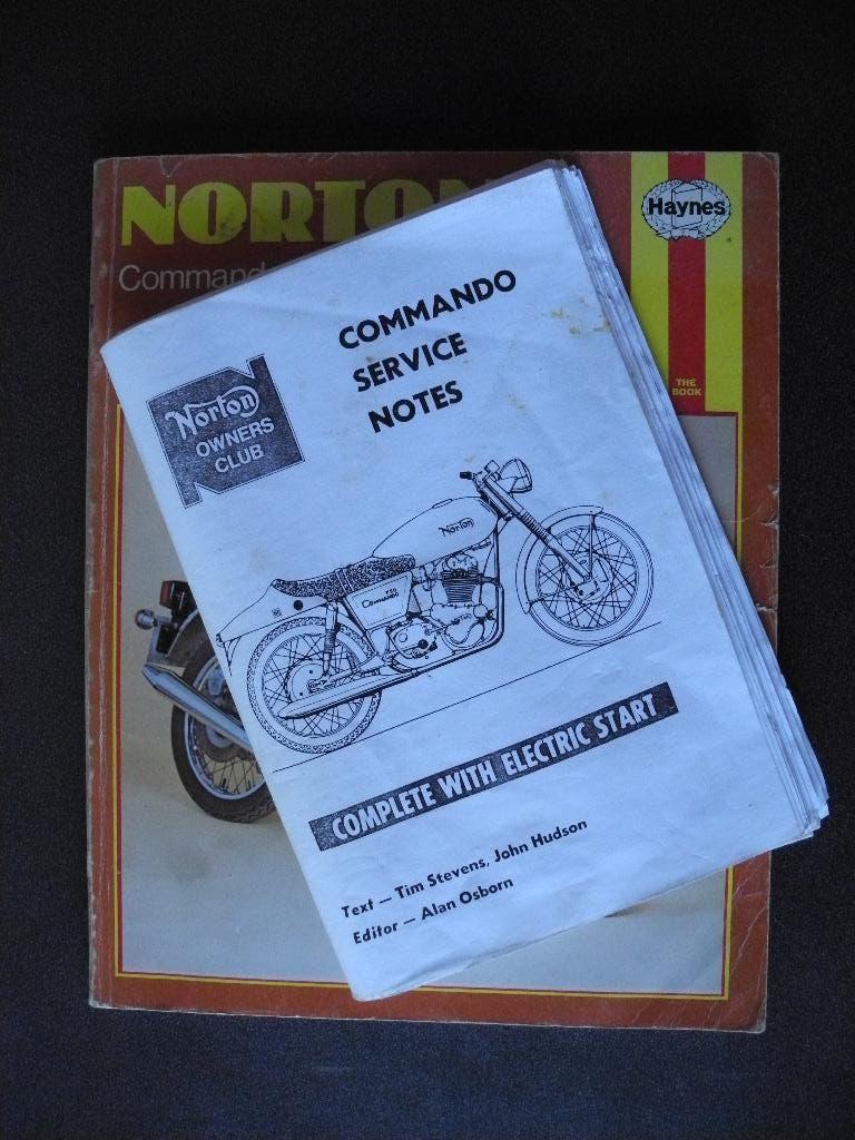 Norton Commando Manual  and Service Notes, Boeken, Techniek, Gelezen, Ophalen of Verzenden