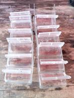 Voer en drink bakjes, Ophalen of Verzenden, Zo goed als nieuw, Kunststof, Broedkooi of Kweekkooi