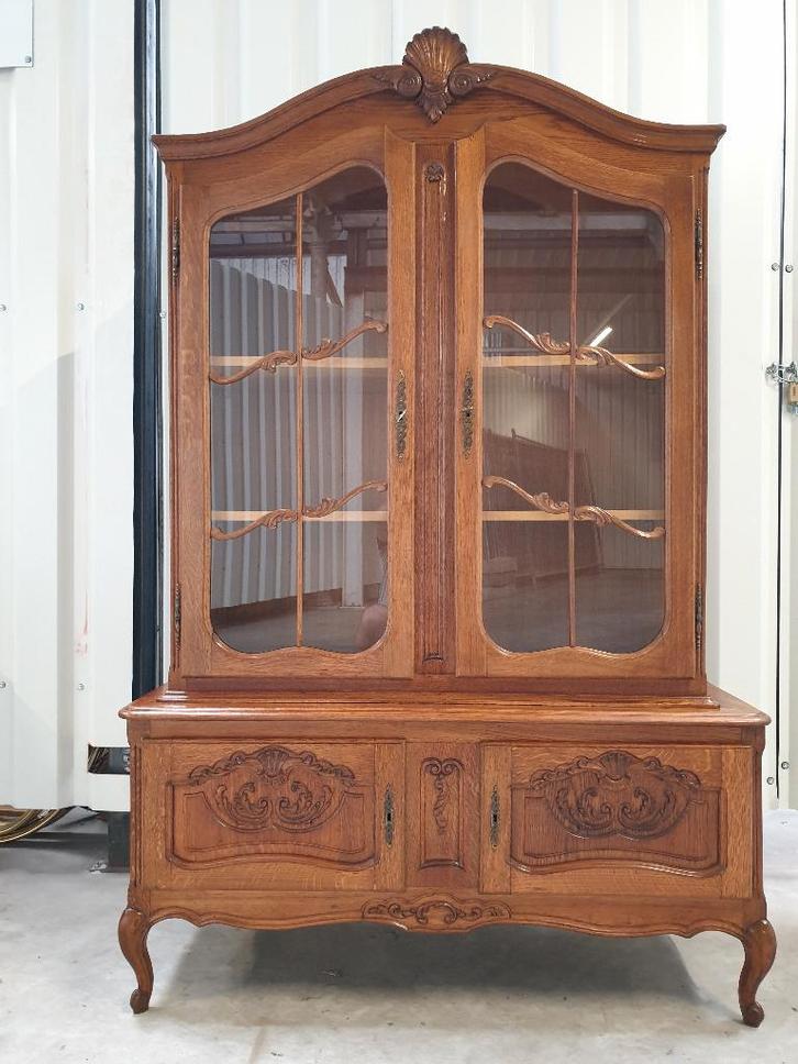 Queen Ann Stijl vitrinekast. Het kan geleverd worden., Huis en Inrichting, Kasten | Vitrinekasten, Gebruikt, 150 tot 200 cm, 50 tot 100 cm