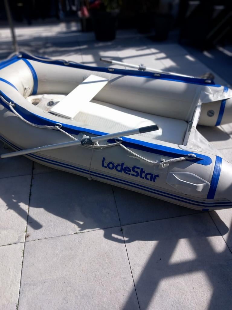 Koopje! LODESTAR rubberboot +buitenboordmotor compleet, Watersport en Boten, Ophalen, Drie personen of meer, Overige typen, Gebruikt