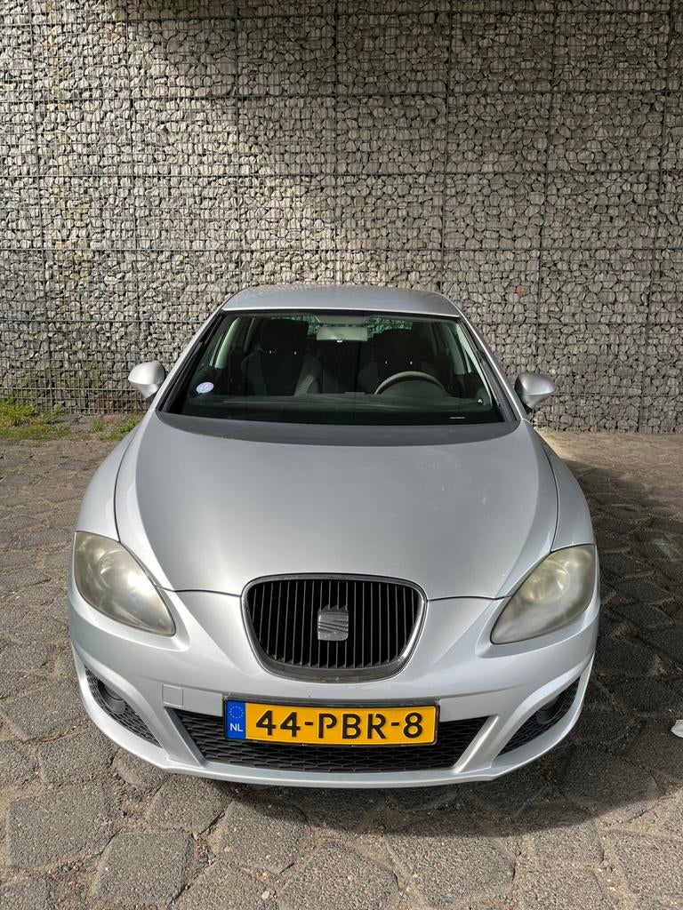 Seat Leon 1.2 TSI 77KW 2011 Grijs, Auto's, Seat, Voorwielaandrijving, Euro 5, Stof, Zwart