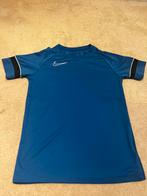 Nike dry fit shirt, Ophalen of Verzenden, Zo goed als nieuw, Jongen of Meisje, Shirt of Longsleeve