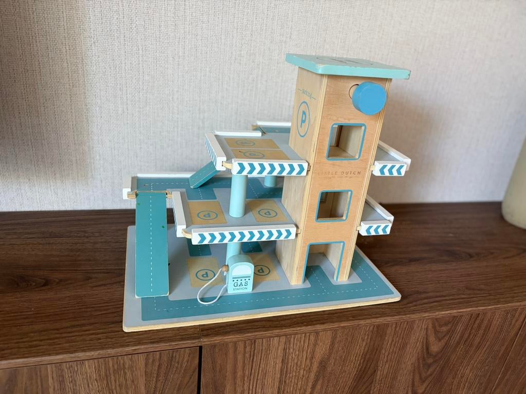 Garage little dutch, Kinderen en Baby's, Ophalen of Verzenden, Zo goed als nieuw, Poppenhuis