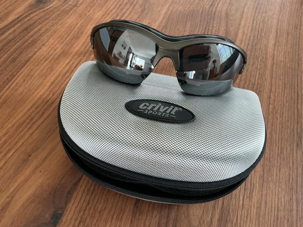 Crivit Wielerbril met verwisselbare glazen, Gebruikt, Zonnebril, Zwart, Ophalen