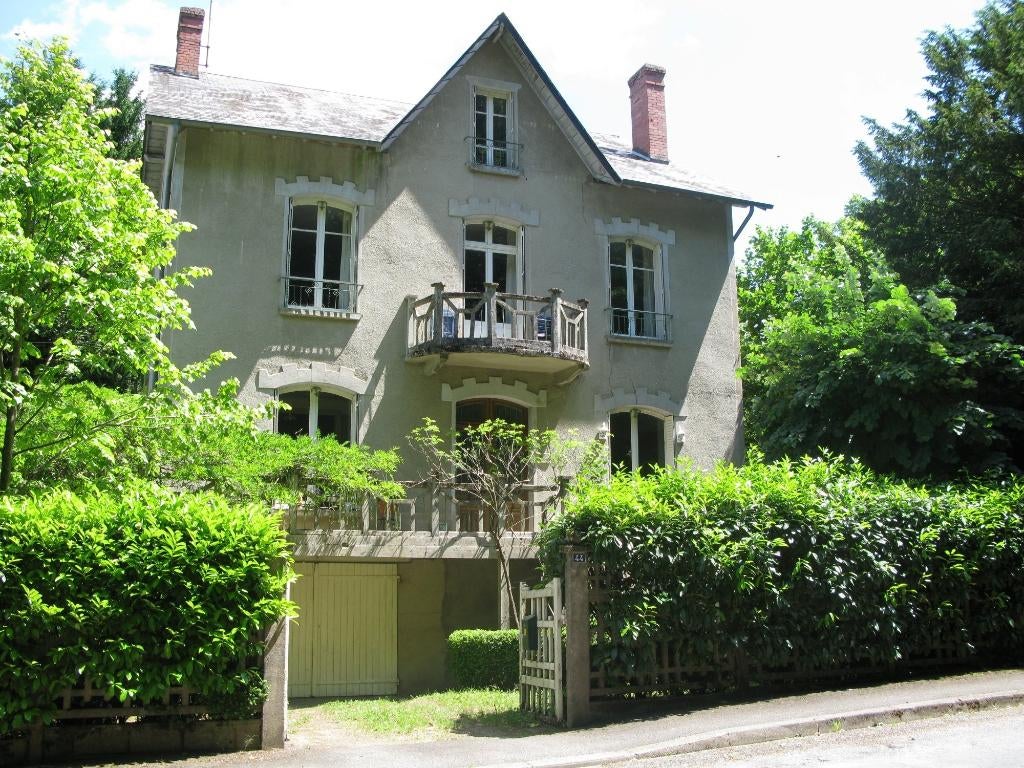 Huis te koop Morvan Frankrijk, Frankrijk, Verkoop zonder makelaar, 7 kamers, Saint-Honoré-les-Bains