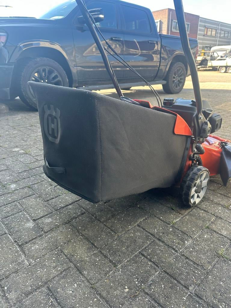 Husqvarna LC356VP Honda Motormaaier Variomatic, Ophalen, Cirkelmaaier, Zo goed als nieuw, 50 cm of meer