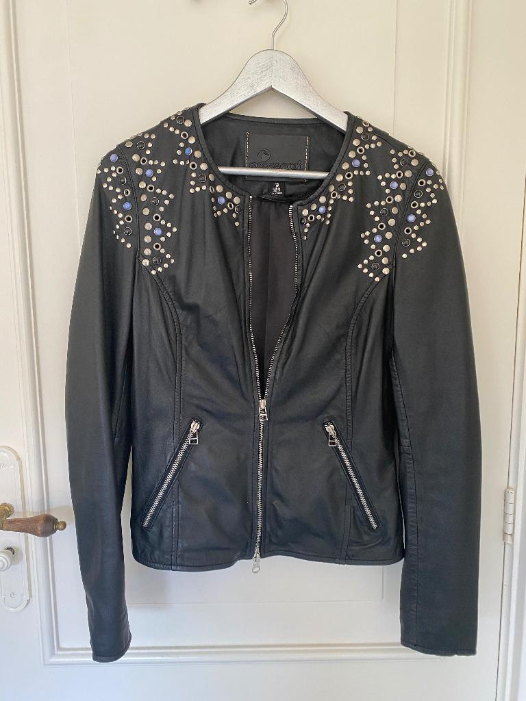 ZGAN Goosecraft zwartleren jasje met studs - Maat M, Maat 38/40 (M), Goosecraft, Zwart, Nieuw