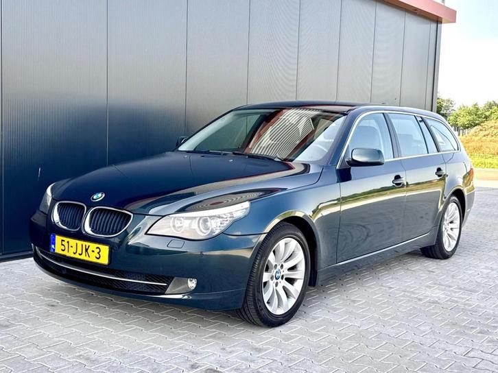 BMW 5-serie Touring 520i Facelift model! - Dealer onderhoude, Auto's, BMW, Bedrijf, Te koop, 5-Serie, ABS, Airbags, Airconditioning