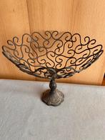 Mooie metalen fruitschaal, Huis en Inrichting, Ophalen of Verzenden, Zo goed als nieuw, Rond, Overige materialen