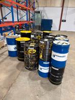 Lege 60 en 200 liter vaten olie vaten drum, Ophalen