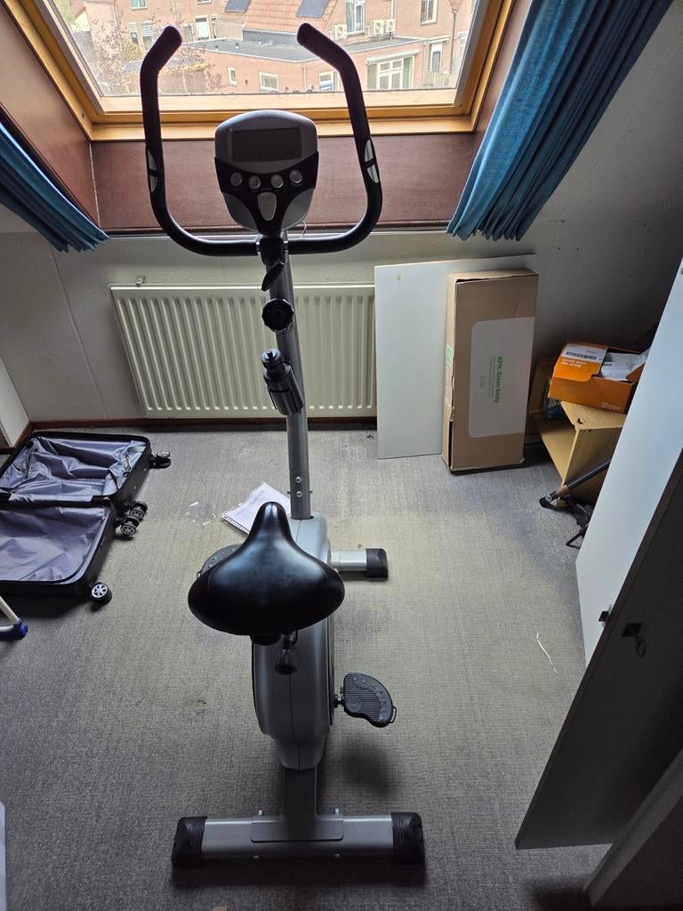Hometrainer, Sport en Fitness, Fitnessapparatuur, Ophalen, Gebruikt, Hometrainer