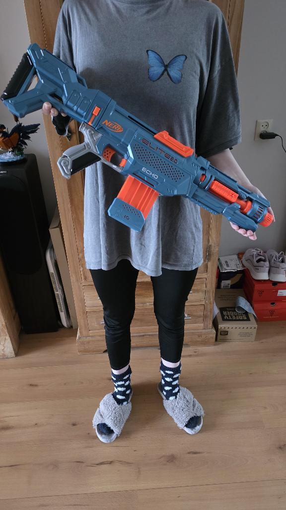 Nerf geweer 65 cm., Kinderen en Baby's, Speelgoed | Buiten | Actiespeelgoed, Zo goed als nieuw, Ophalen of Verzenden