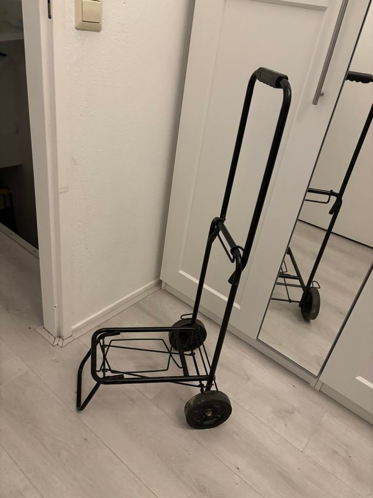 Handig opvouwbaar rolkarretje, Ophalen of Verzenden, Opvouwbaar, Gebruikt
