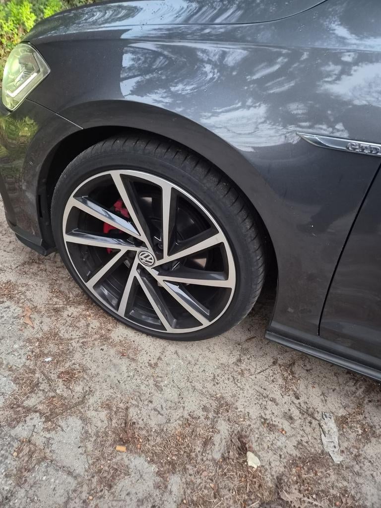 VW Golf 19 inch velgen ruilen tegen 17 of 18inch, Auto-onderdelen, Banden en Velgen, 19 inch, Gebruikt, Velg(en), Ophalen of Verzenden