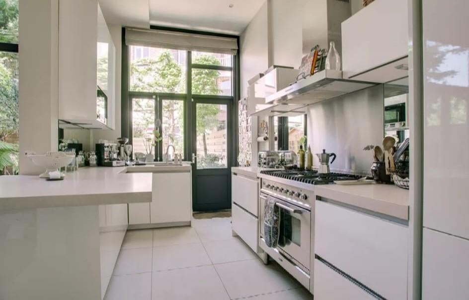 Hoogglans keuken met Boretti oven en Bosch apparatuur, Ophalen of Verzenden