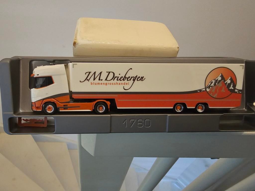 Herpa DAF XG+ J.M. Driebergen blumengrosshandel, Ophalen of Verzenden, Zo goed als nieuw, Bus of Vrachtwagen, Herpa