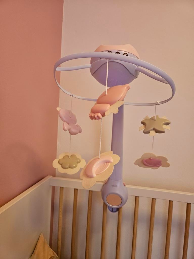 Infantino 3-in-1 Muzikale Mobiel met Projector (Roze), Ophalen of Verzenden, Zo goed als nieuw, Overige typen, Met licht