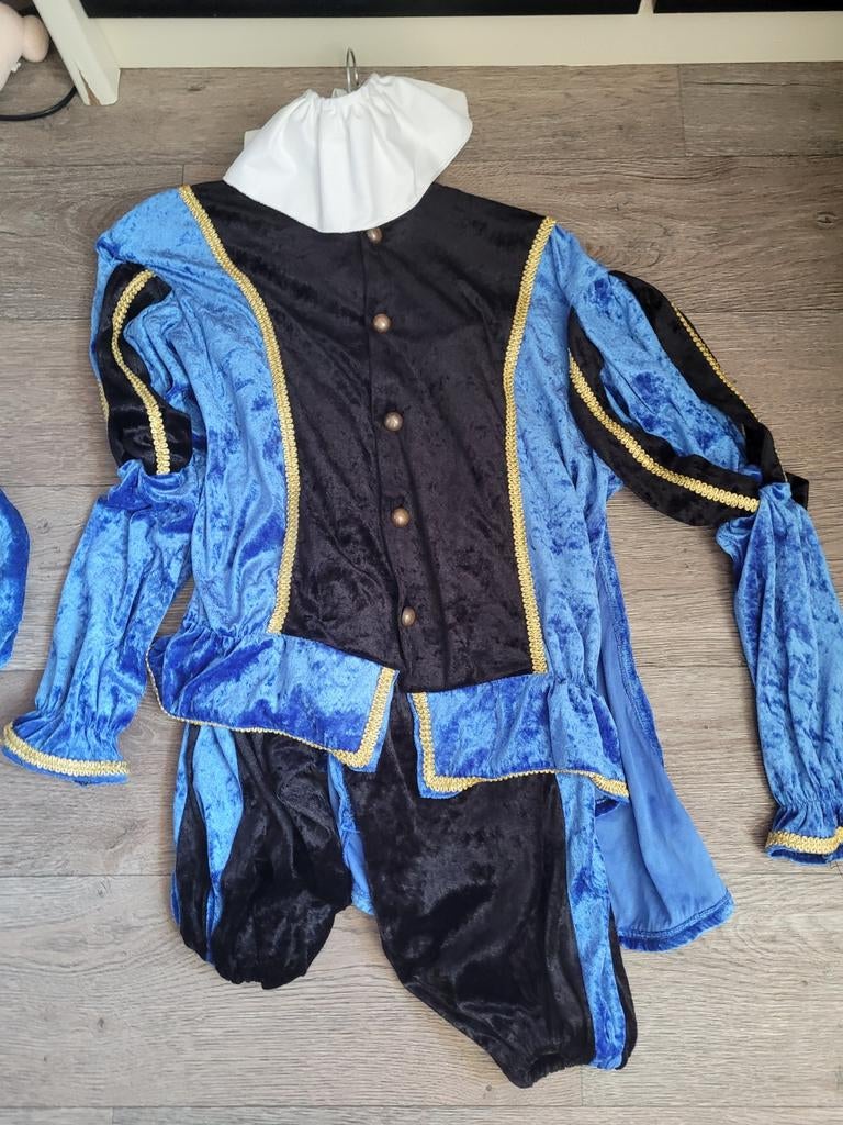 Pietenpak xs blauw zwart, Ophalen of Verzenden, Toneelattributen of Onderdelen