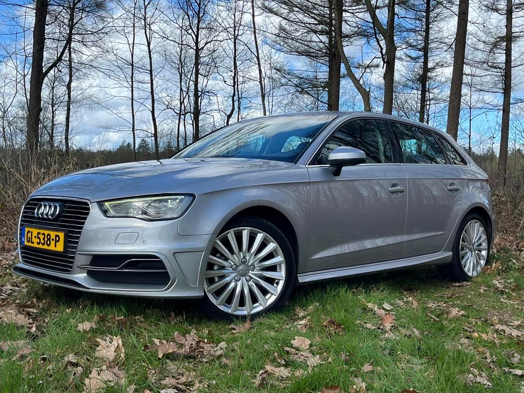 Audi A3 1.4 e-Tron 204pk S-Tronic Leder Keyless Trekhaak Nav, 4 cilinders, Lichtsensor, 1395 cc, 1515 kg