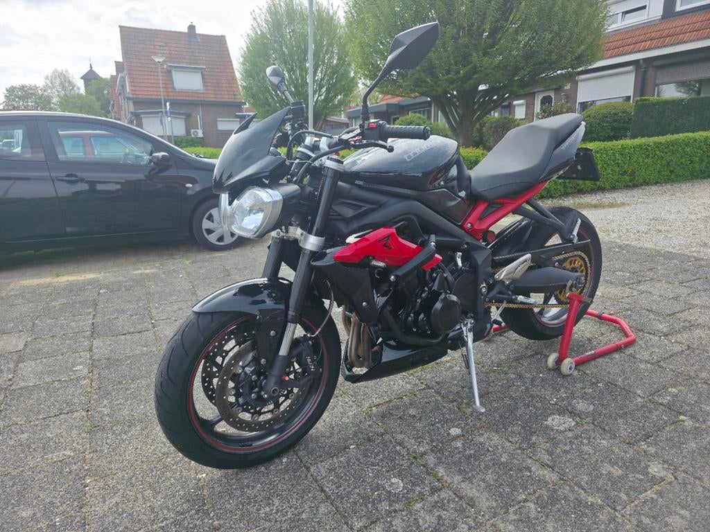 Triumph Street Triple R 675, Motoren, Motoren | Triumph, 675 cc, Motorrijbewijs A, Gebruikt, 3 cilinders