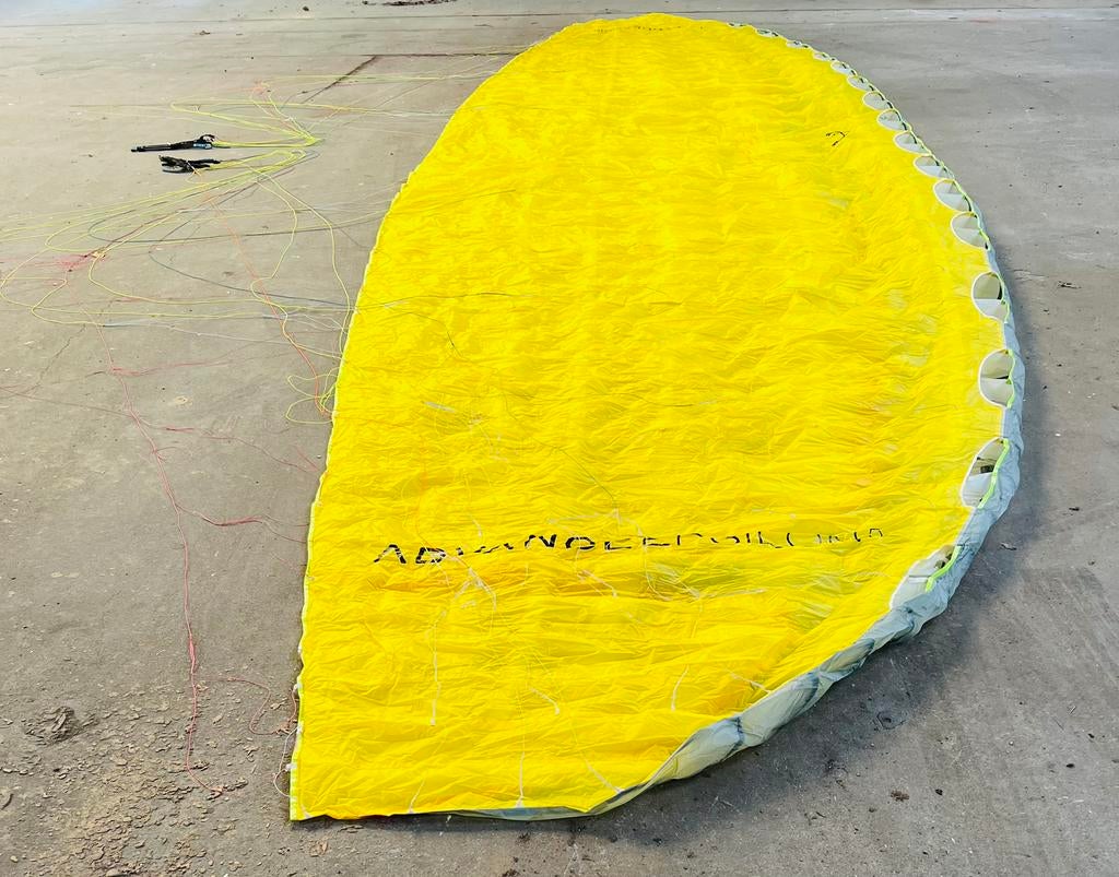 Advance paraglider te koop (NIEUWSTAAT!), Sport en Fitness, Zweefvliegen en Paragliding, Ophalen of Verzenden