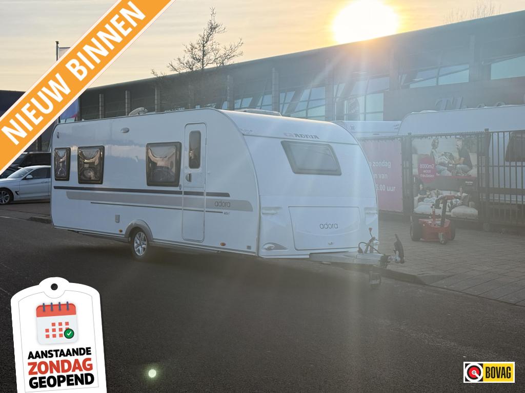 Adria Adora 613 HT, Enkele bedden, badkamer, ALDE verwarming, Standaardzit, Adria, 6 tot 7 meter, Overige typen