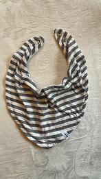 H&M gestreepte puntsjaaltje / slabbetje zgan, Kinderen en Baby's, Babykleding | Mutsen, Sjaals en Wanten, Ophalen of Verzenden