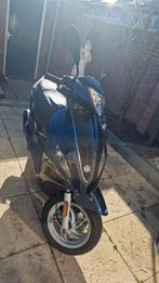 Piaggio fly  uit 2015, Fietsen en Brommers, Scooters | Piaggio, Ophalen, Gebruikt, Benzine