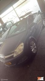 Opel Astra TwinTop 1.8 Cosmo, Auto's, Opel, Voorwielaandrijving, Gebruikt, 4 cilinders, Cabriolet