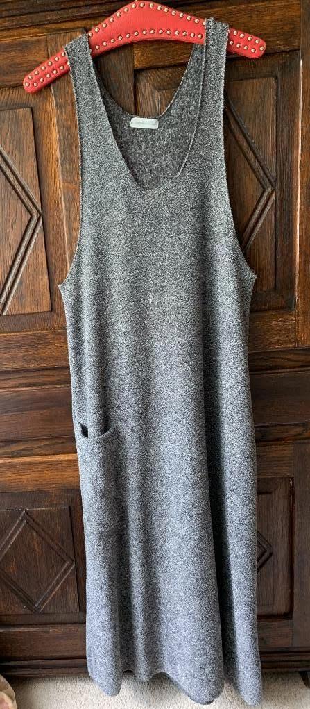 Grijs gemeleerde jurk zonder mouw; Completo Club; oto 47, Kleding | Dames, Ophalen of Verzenden, Gedragen, Grijs, Jurk