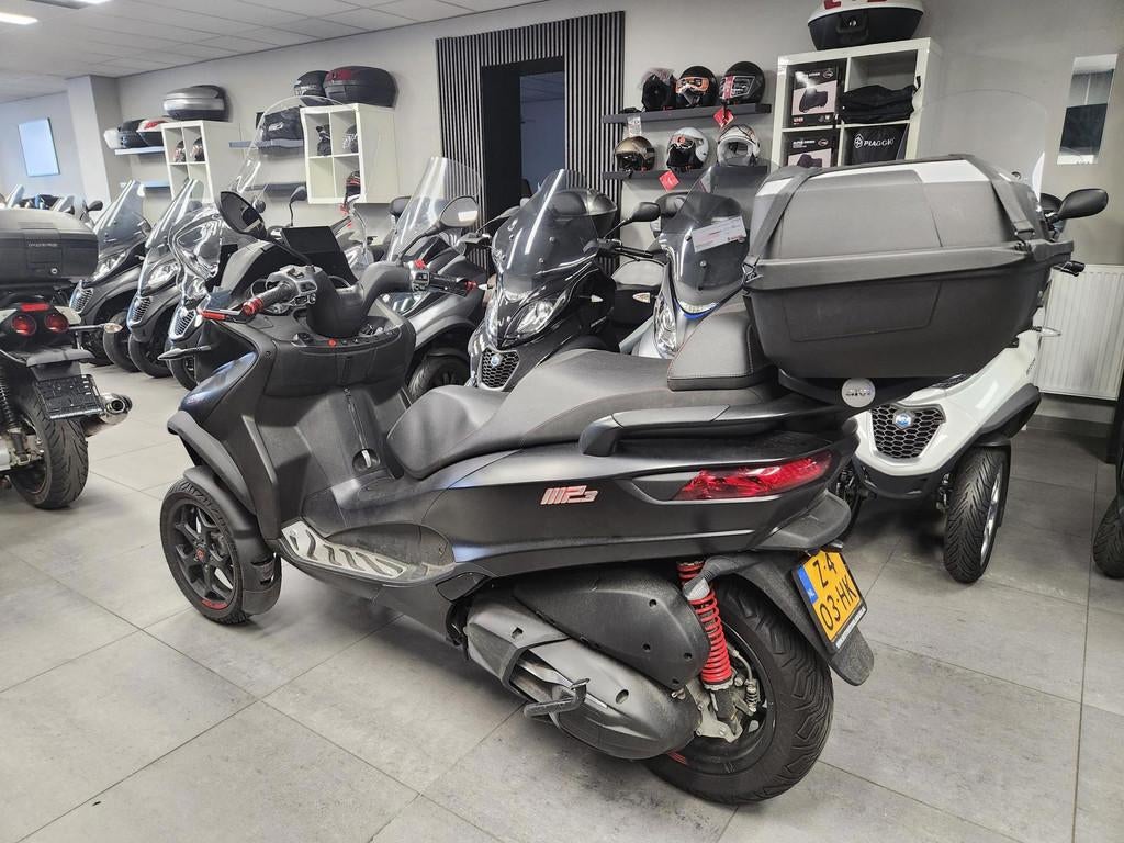 Piaggio MP3 500 Sport Advanced 2022 RIJKLAAR GARANTIE, Bedrijf, Overig, Mauritslaan, 110
6161HZ  GELEEN, NL, Info@motorstorelimburg.nl