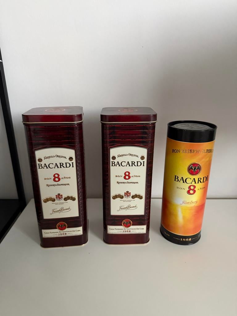 Bacardi Ocho 8 Jaar Geschenkverpakkingen, Verzamelen, Overige Verzamelen, Zo goed als nieuw, Ophalen of Verzenden