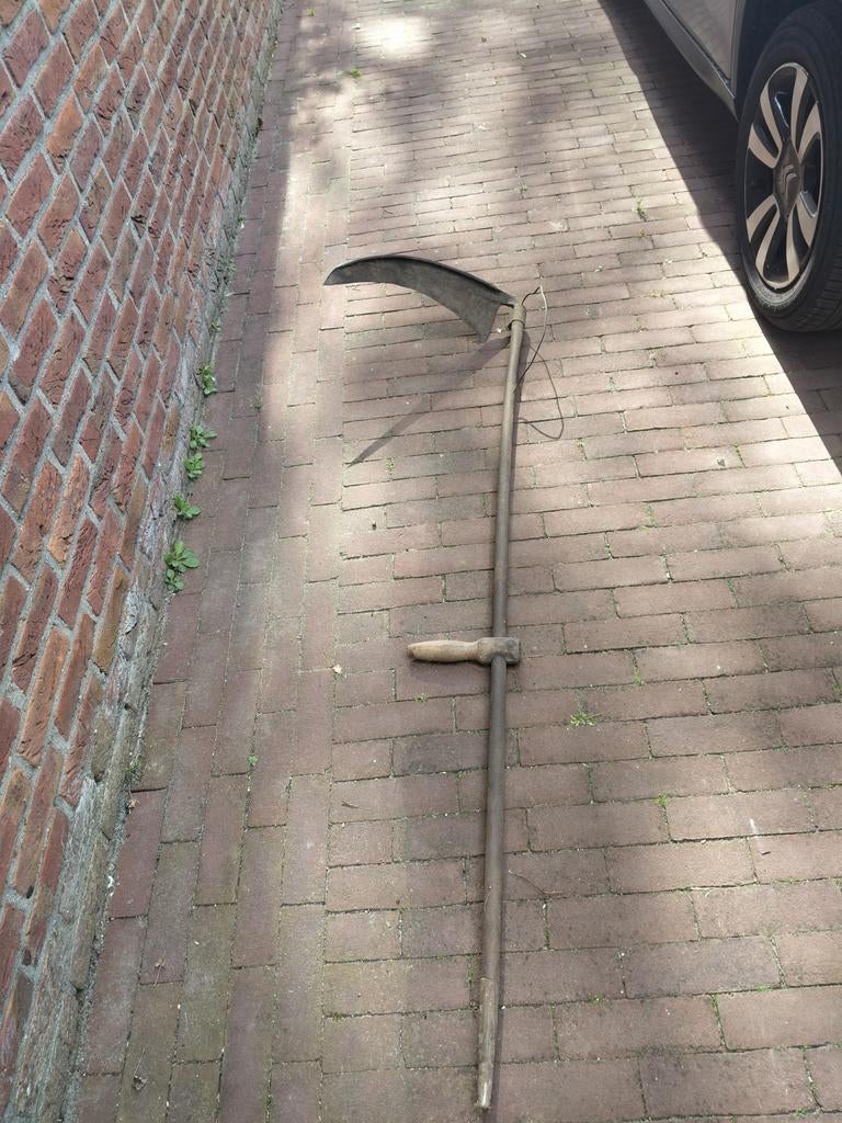 Antieke zeis - Handgereedschap voor tuin en landbouw, Antiek en Kunst, Antiek | Gereedschap en Instrumenten, Ophalen