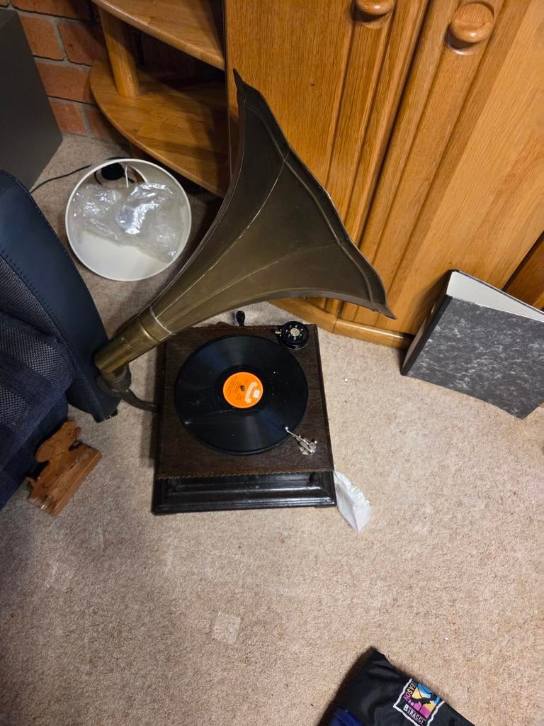 Antieke Platenspeler met Hoorn - Decoratief Item, Audio, Tv en Foto, Platenspelers, Ophalen of Verzenden, Gebruikt, Platenspeler