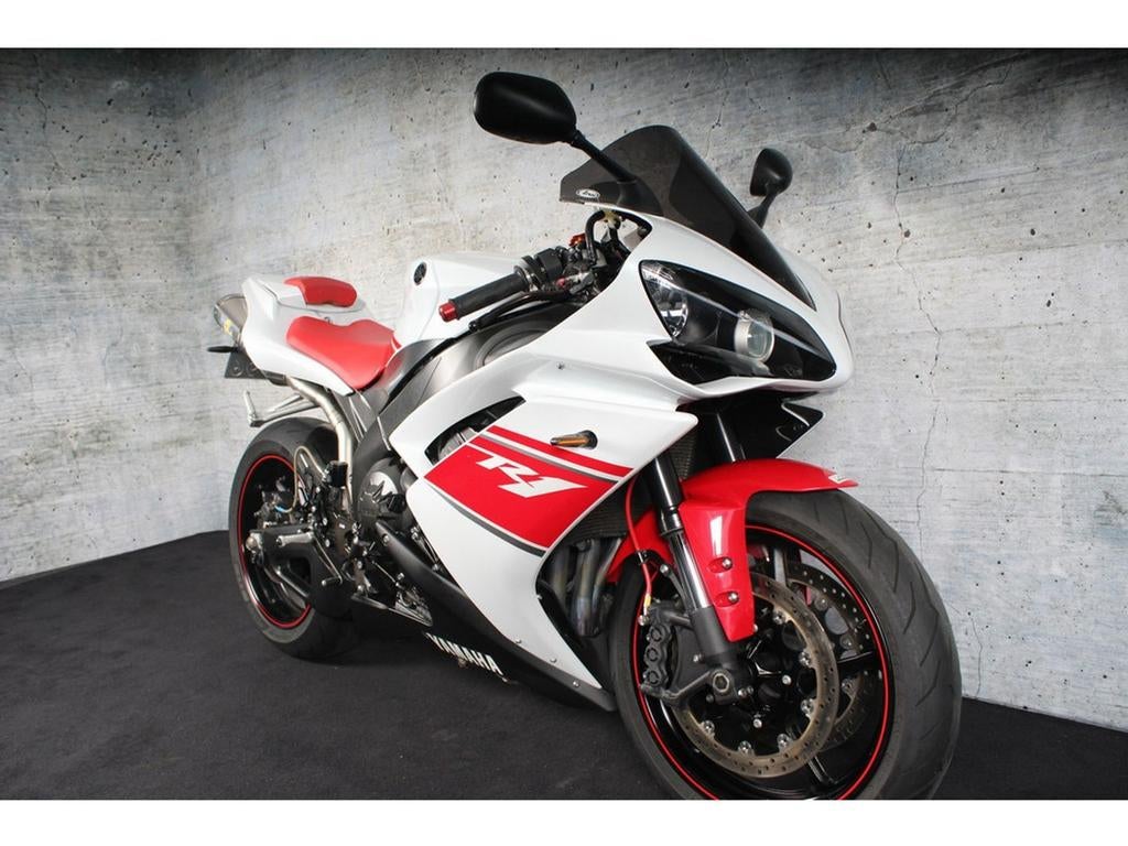 Yamaha YZF R1, 4 cilinders, Motorrijbewijs A, Bedrijf, Onbekend