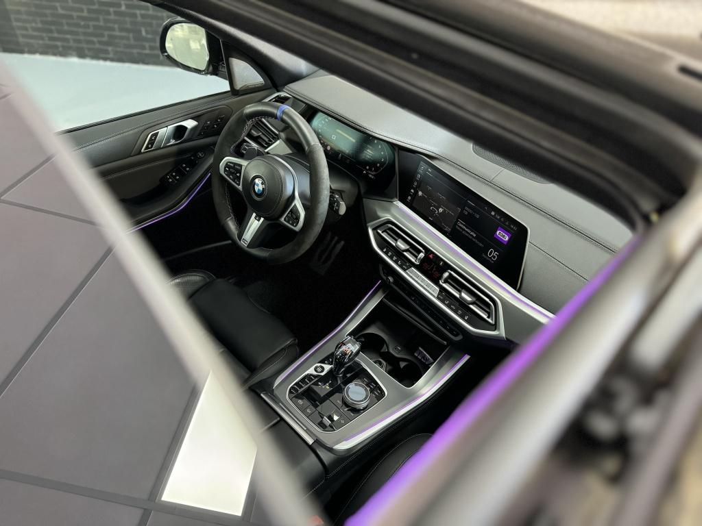 BMW X5 xDrive45e X5 M-Pakket 394PK M-Seats Laser (bj 2021), Auto's, Automaat, LED verlichting, Gebruikt, Leder