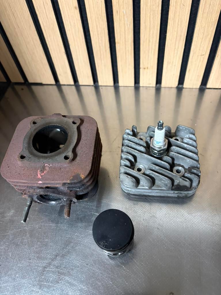 Gilera / piaggio 50cc luchtgekoelde cilinder, Ophalen