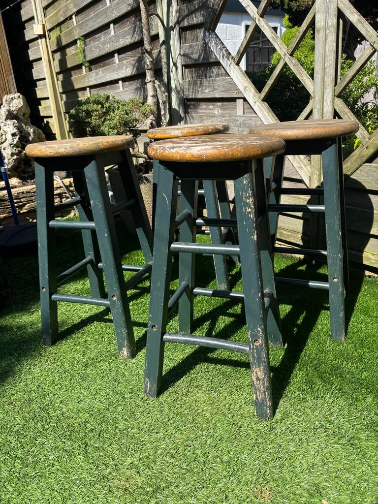 Set van 4 robuuste houten krukken, donkergroen, Huis en Inrichting, Ophalen, Gebruikt, Hout