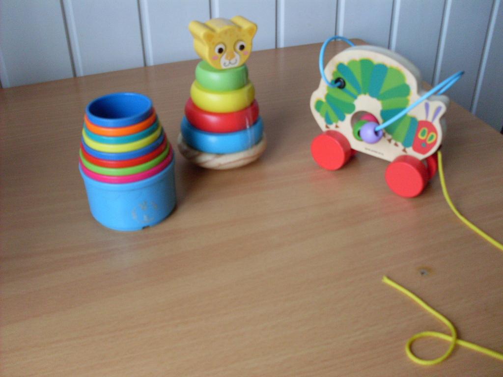 2 nieuwe houten speeltje en kunststof toren, Ophalen, Nieuw, Overige typen