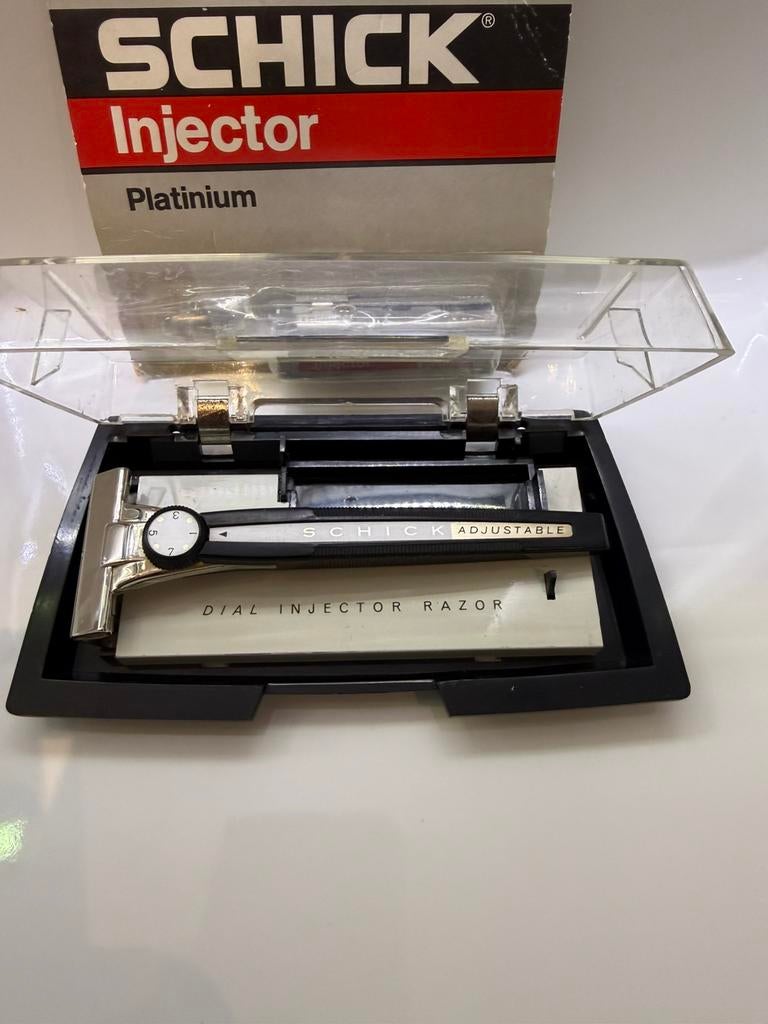 Safety  razor Schick, Ophalen of Verzenden, Zo goed als nieuw, Gehele gezicht