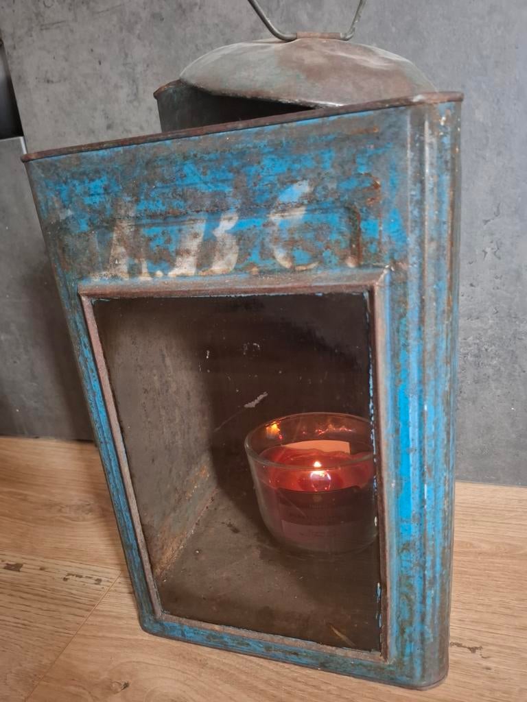 Retro lantaarn (blik), Ophalen, Gebruikt