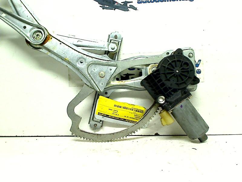 Raammechaniek Elek Rechts Voor + MOTOR ML I (163) 2004, Gebruikt, Mercedes-Benz AG, Mercedes-Benz, Mercedesstraße 120, Stuttgart 70372, , Duitsland