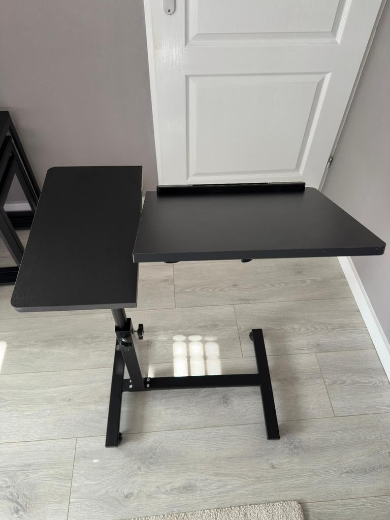 Laptop, ipad tafel, Ophalen