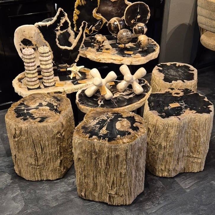 Bijzettafel versteend hout 45x35 cm, Huis en Inrichting, Ophalen, Info@ptmd.nl, Nieuw, Aalsmeer