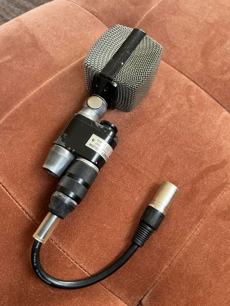 Akg D20, Muziek en Instrumenten, Microfoons, Ophalen of Verzenden, Zo goed als nieuw, Instrumentmicrofoon