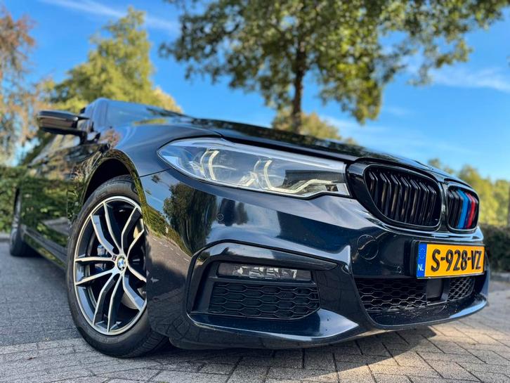 Bmw 5-serie 530e Iperformance High Executive M-Sport BOMVOL, Auto's, BMW, Bedrijf, 5-Serie, 360° camera, ABS, Achteruitrijcamera