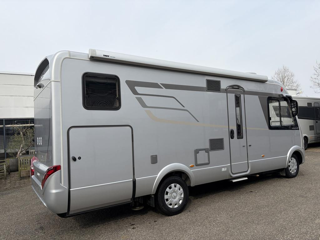 Hymer B 680 MCi Mercedes Aut Levelsysteem Airco Lithium accu, Galliersweg 39
5349AT  OSS, NL, 7 tot 8 meter, Diesel, Hymer