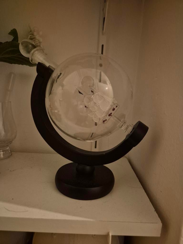 Unieke Wereldbol Drankfles met Schip - Glazen Decanteerfles, Ophalen of Verzenden