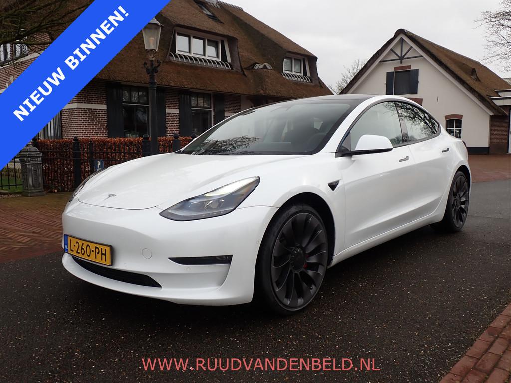 Tesla Model 3 Performance AWD 75 kWh SOH 83% / AUTOPILOT / 2, Auto's, Tesla, Automaat, Gebruikt, Zwart, Navigatiesysteem