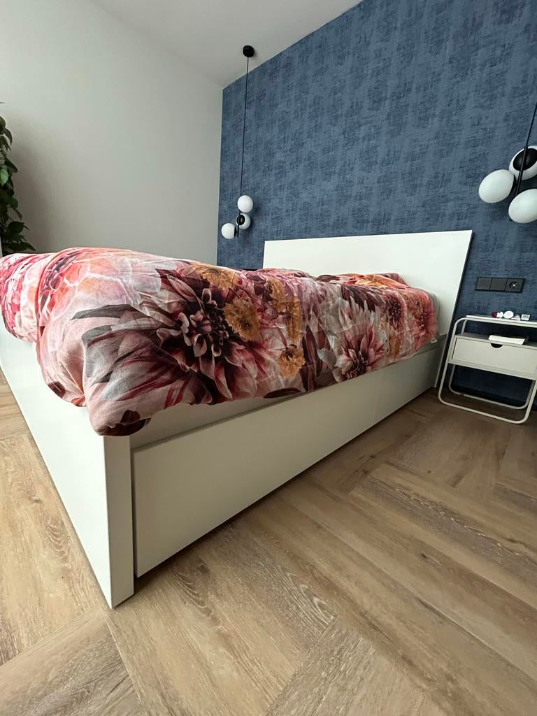 Ikea Malm bed 160x200 - Wit incl 4 lades, Ophalen, Wit, Tweepersoons, Zo goed als nieuw
